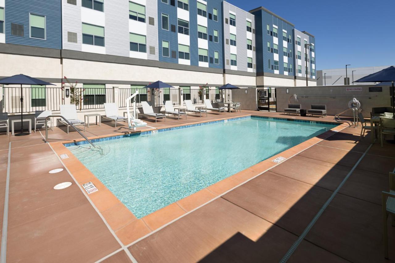 Hyatt House 바카빌 외부 사진