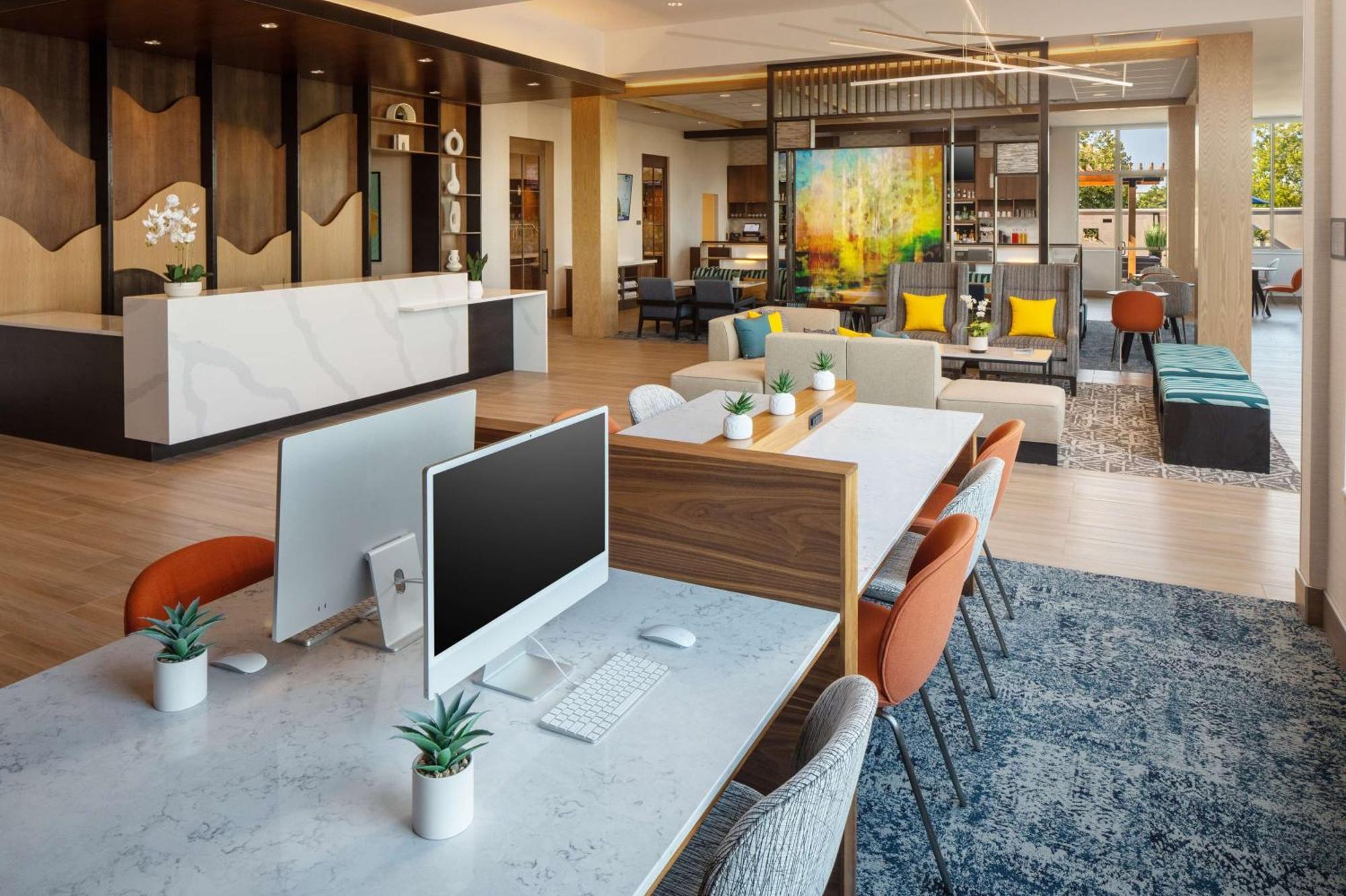 Hyatt House 바카빌 외부 사진